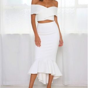 Jaus two-piece White Galleria Set